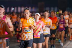 BIB: 23536, 26393, 0082
                            <button type="button" onclick="openModal(22829763)" class="btn btn-primary btn-sm float-right btn-popup" data-toggle="modal" data-target=".modal-high-quality">
                        <i class="fas fa-shopping-cart"></i> Add to Cart
                    </button>
                                            <button type="button" onclick="isThisMe(22829763, true)" class="btn btn-success btn-sm float-right btn-popup btn-isme hidden" data-toggle="tooltip" data-placement="bottom" title="นี่คือรูปของคุณใช่ไหม คลิกที่นี่เพื่อเอาเข้าอัลบั้ม">
                        <i class="fas fa-plus"></i> Add to album
                    </button>
                    <button type="button" onclick="isThisMe(22829763, false)" class="btn btn-warning btn-sm float-right btn-popup btn-isnotme hidden">
                        <i class="fas fa-ban"></i> Remove from album
                    </button>